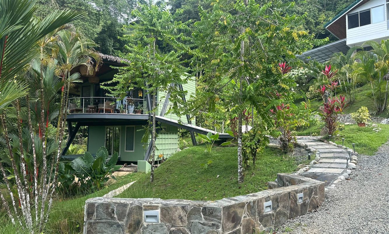 Creek Villa