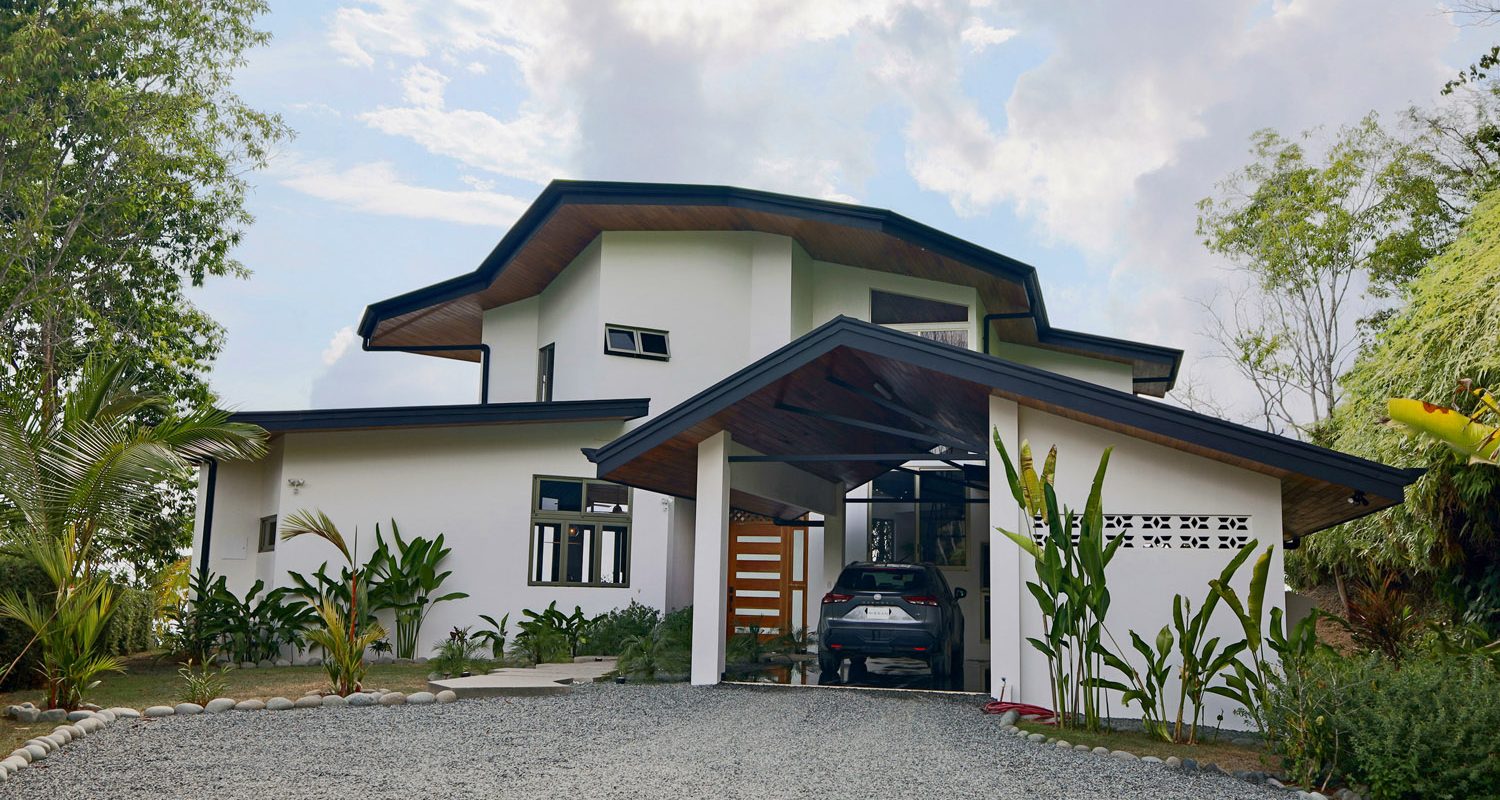 Casa Lumpusita